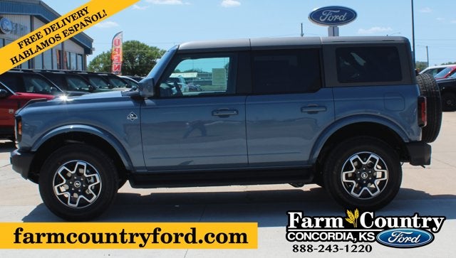 2025 Ford Bronco Outer Banks