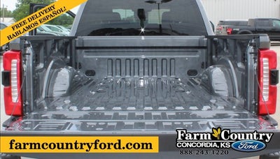 2026 Ford Super Duty F-350 SRW XLT