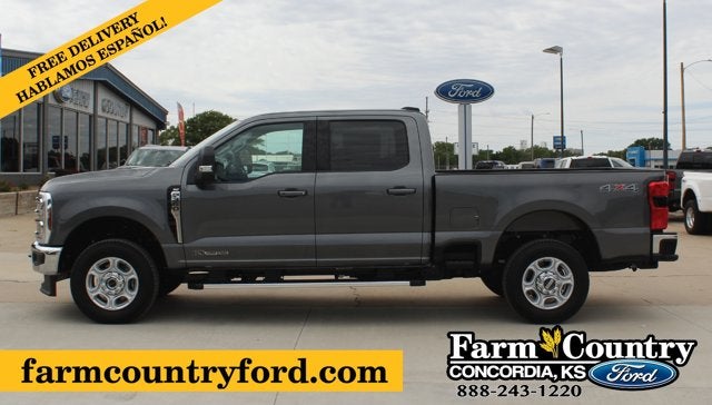 2026 Ford Super Duty F-350 SRW XLT