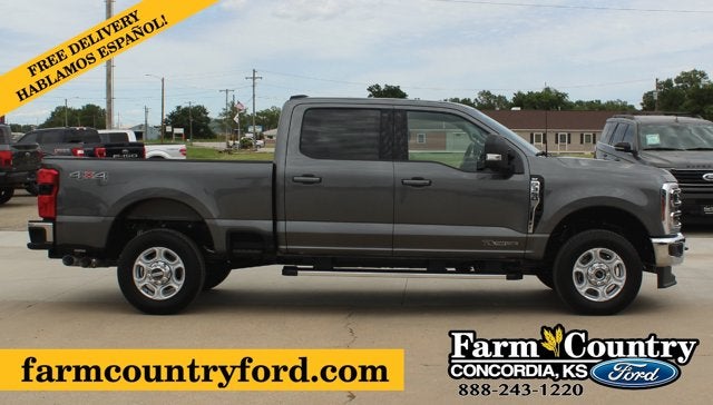 2026 Ford Super Duty F-350 SRW XLT